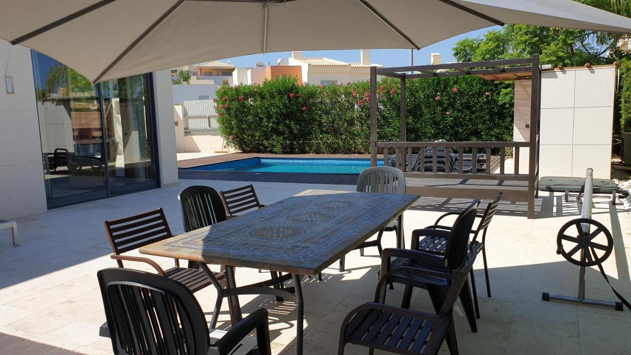 Luxury City Villa Olivia 10 - 15 Min To The Beach Oura, Private Swimming Pool Albufeira Exterior photo
